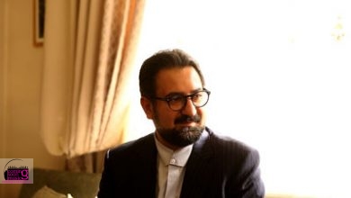 بازدید سید مجتبی حسینی از نمایشگاه ساز خانه موسیقی ایران